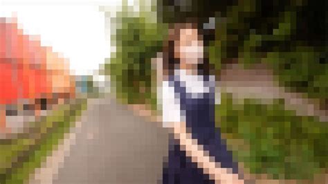 Watch 18歳合法JKが処女喪失 .
